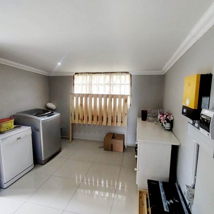 3 Bedroom Property for Sale in Beacon Bay Eastern Cape